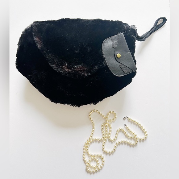 Vintage hand warmer, muff, fanny pack if you add a belt genuine fur - Picture 2 of 7